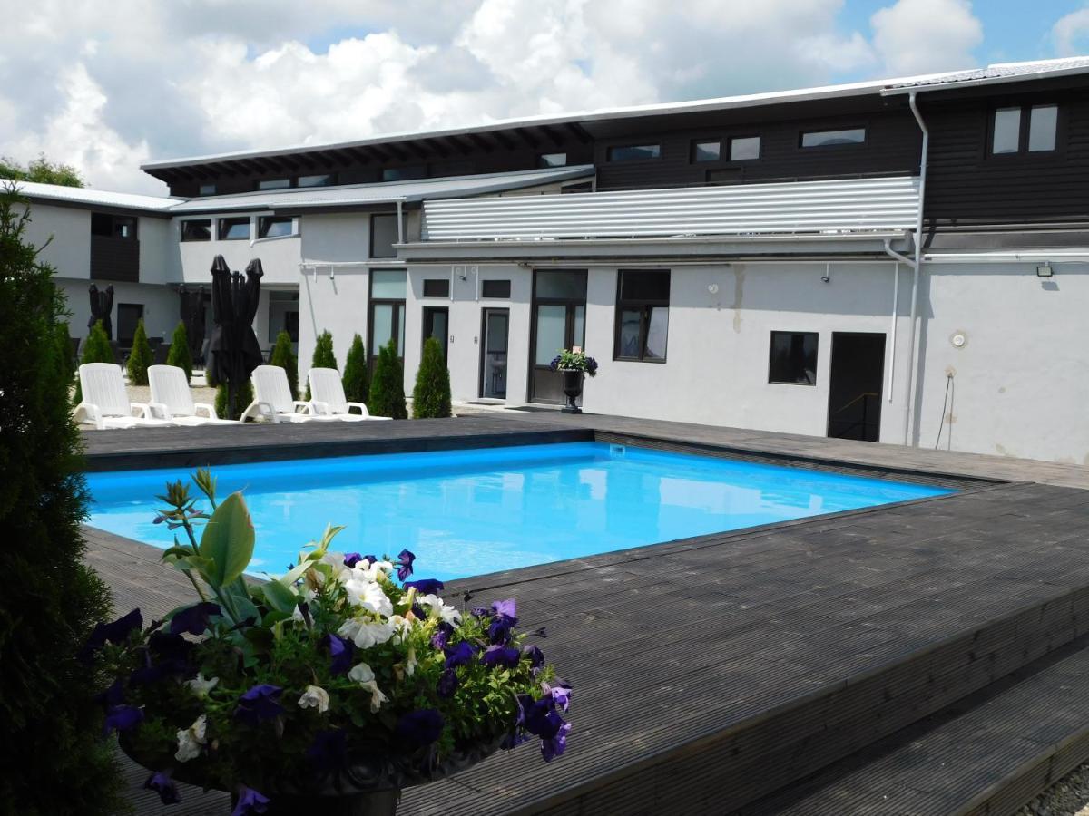 Mountain Vista Suites Zărneşti Exterior foto